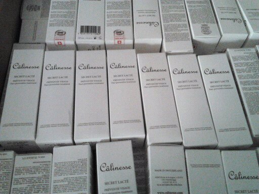 全球化妝品進(jìn)口清關(guān)代理服務(wù) 聚焦英國與智利市場的專業(yè)化物流解決方案